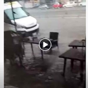 Nubifragio Roma 24 agosto: il primo temporale estivo manda in tilt la città VIDEO