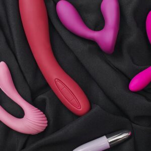 Sex toys femminili, boom con la pandemia di Covid e i lockdown: e adesso si usano anche per la bellezza della pelle
