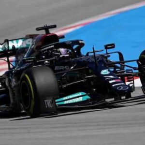 Formula 1, GP d’Olanda: Verstappen cerca il sorpasso su Hamilton, domenica 5 settembre, ore 15.00 diretta Sky