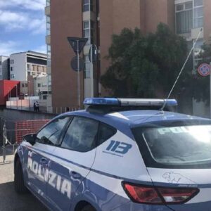 Bari, 81enne accoltellata e uccisa in casa nel quartiere Carrassi. Ipotesi rapina