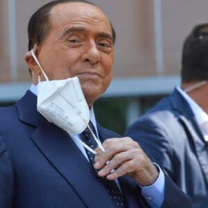 Perizia psichiatrica ce n'è bisogno, ma non per Berlusconi