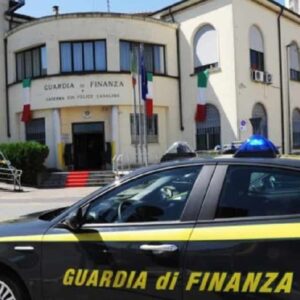 Lombardia, il trafficante di droga con il reddito di cittadinanza: cocaina per 3 milioni di euro