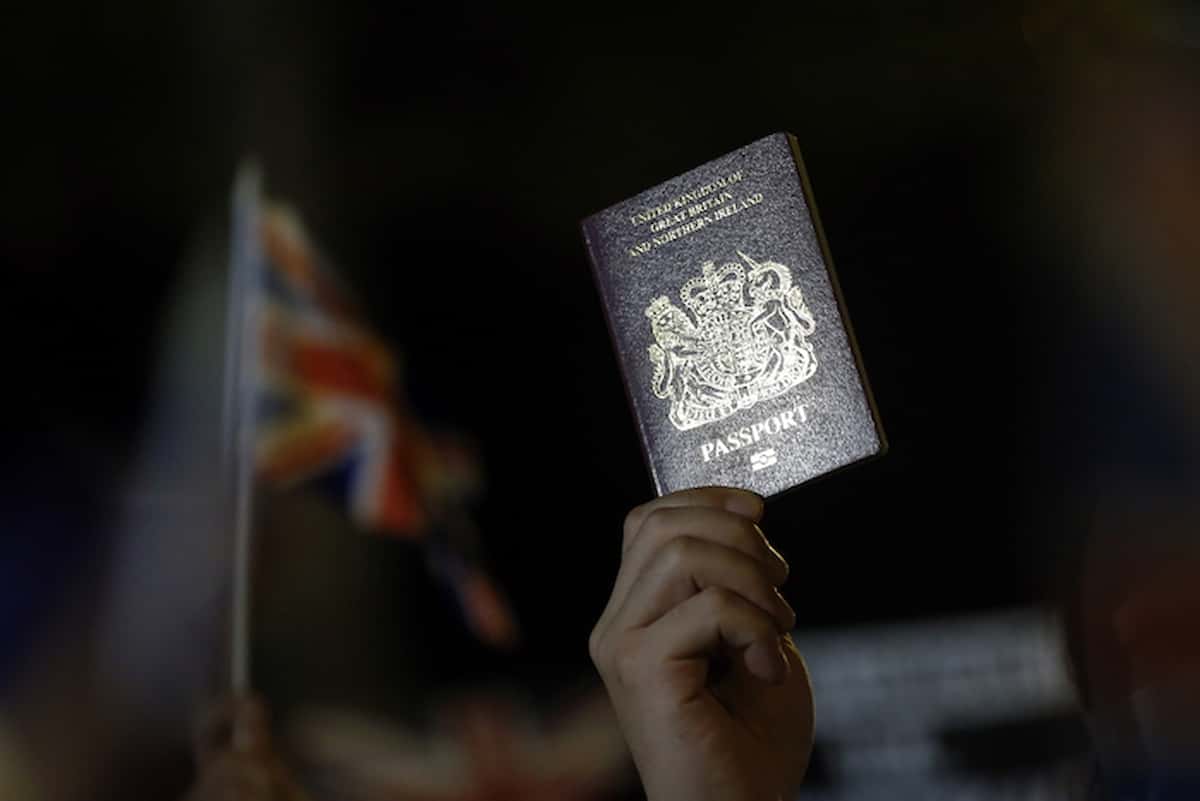 Regno Unito ottobre passaporto per entrare
