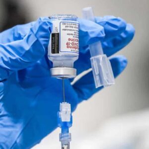 Covid, per vaccinati rischio di morire scende del 96% rispetto ai non vaccinati