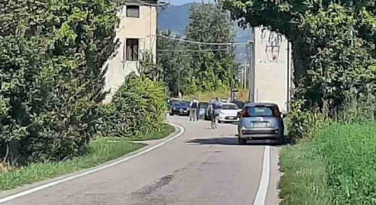 Vicenza Uccide La Moglie Davanti Alle Colleghe Continua La Caccia All