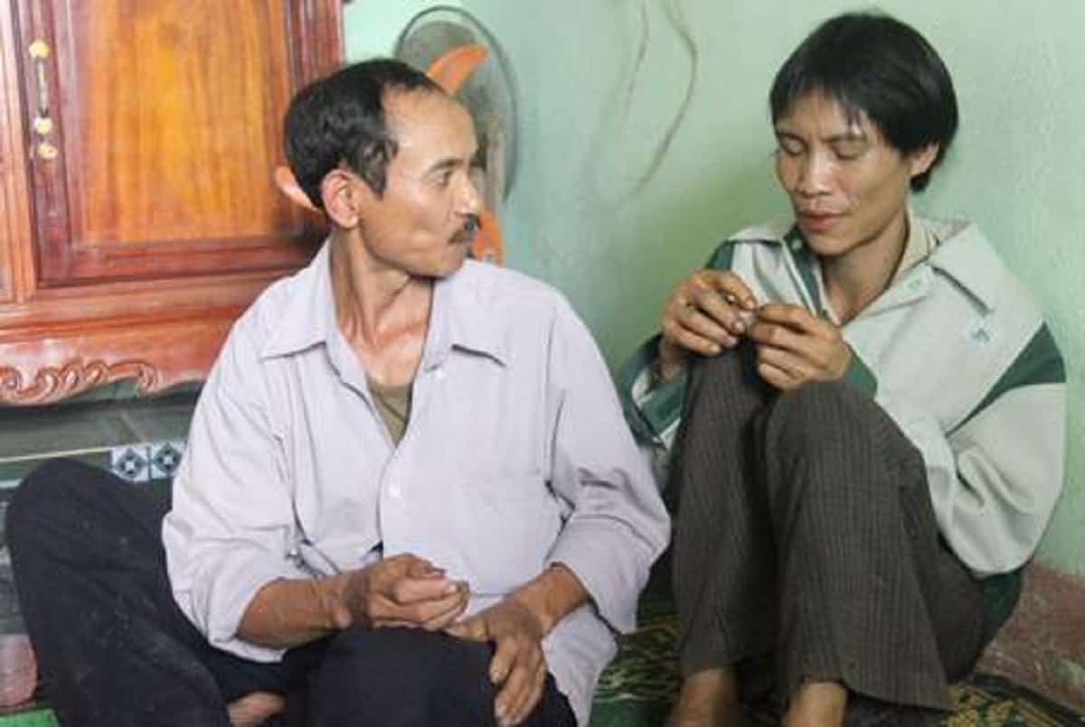 Ho Van Lang, morto il Tarzan dei tempi moderni. Il vietnamita ha vissuto 40 anni nella giungla con il padre