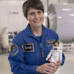 Barbie Samantha Cristoforetti: in vendita la bambola ispirata alla astronauta italiana