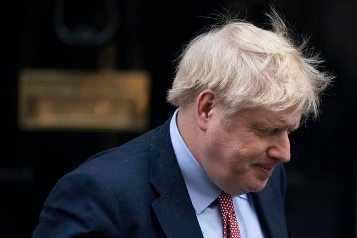 Boris Johnson accusato di "analfabetismo economico": il rischio dell'aumento bollette