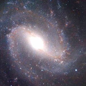 Telescopio spaziale Hubble fotografa coppia di galassie a 220 milioni di anni luce dalla Terra