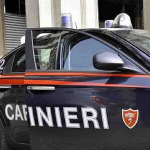 Velletri (Roma), ex carabiniere uccide la moglie e poi si suicida lanciandosi dal terzo piano