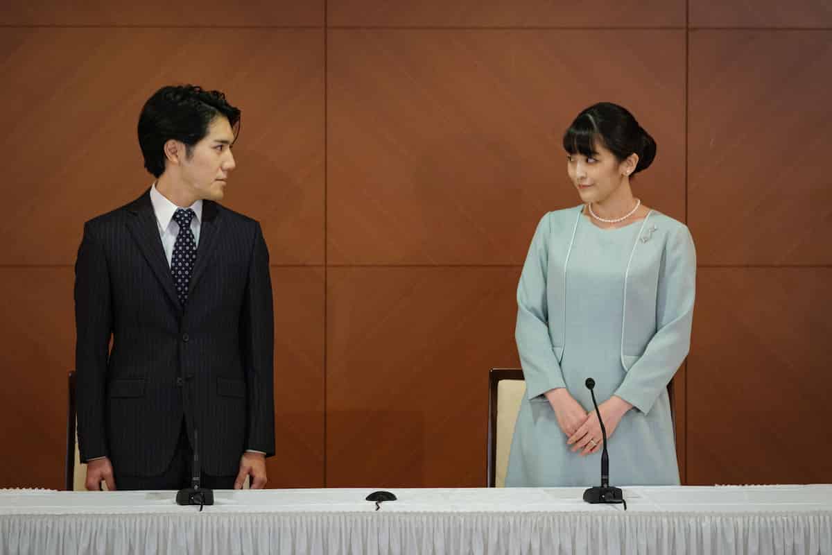 Giappone, la principessa Mako sposa il 'non nobile' Kei Komuro: cerimonia civile e sottotono
