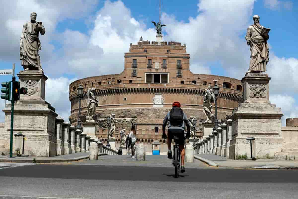 Roma l'ottavo colle, il monte dei "buffi": affitti al Comune non pagati per 1 miliardo