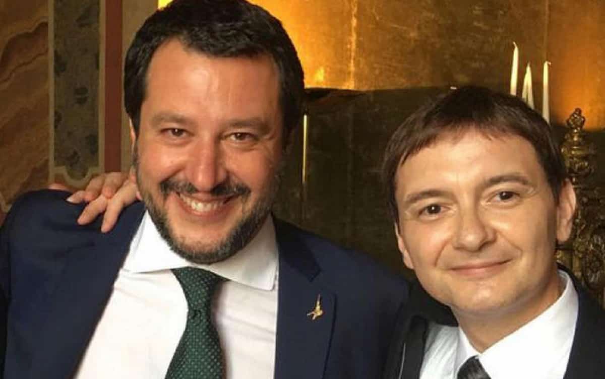 Green Pass e Muro anti migranti, ultime parole d'ordine e di lotta di Salvini: frasi vuote ma piacciono alla plebe