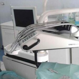 Ospitaletto (Brescia): esplosione in studio dentistico, gravi medico e assistente, in choc paziente 14enne