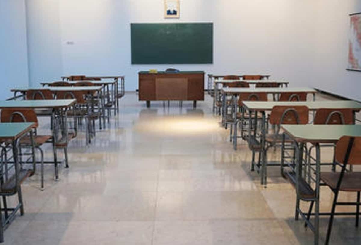 Cagliari, domani scuole chiuse per il maltempo. L'ordinanza del sindaco: chiusi anche parchi, asili e centri sportivi