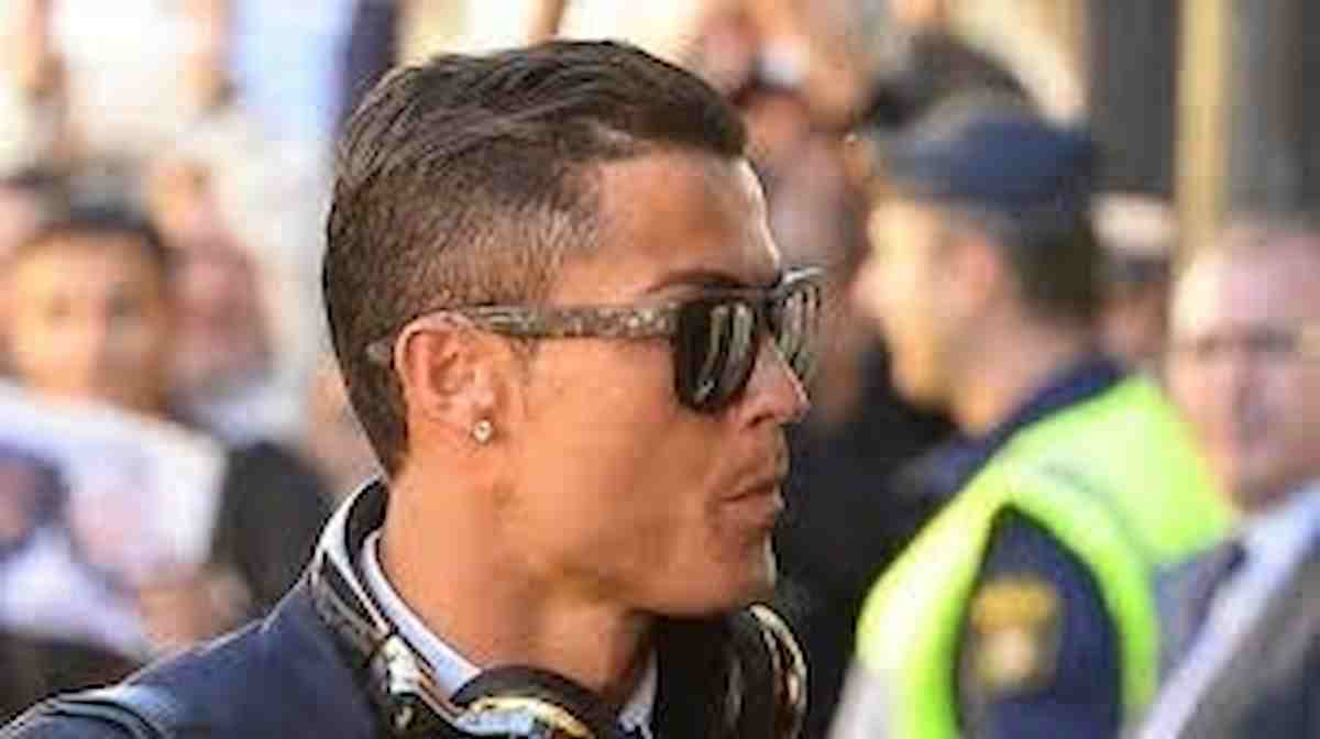 Cristiano Ronaldo non vince il Pallone d'Oro e spara a zero contro France Football: "Menzogne inaccettabili"