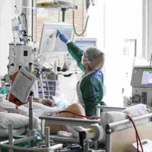 Germania, terapie intensive piene: Baviera porta pazienti in Alto Adige, e i contagi continuano a schizzare