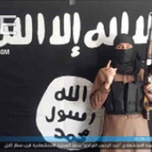 Milano, italo-kosovara arrestata per terrorismo: filo Isis, aveva scene di decapitazioni nel telefono