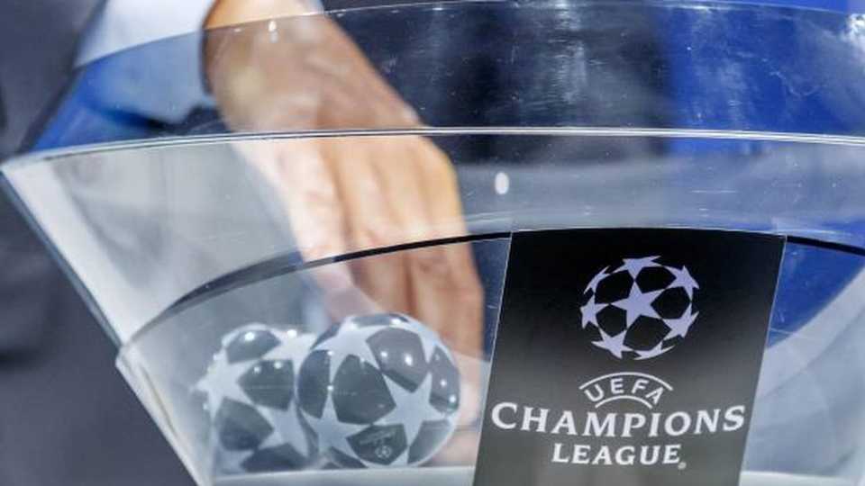 Sorteggio ottavi Champions league (dopo l'errore): L'Inter pesca il Liverpool, la Juve il Villarreal
