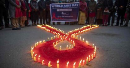 Aids, oggi è la Giornata Mondiale: con i farmaci non si muore più ma la speranza è il vaccino a mRna