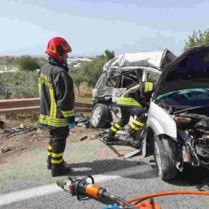 Incidente a Dusino San Michele (Asti): frontale tra due auto lungo la Padana Inferiore, un morto e 2 feriti