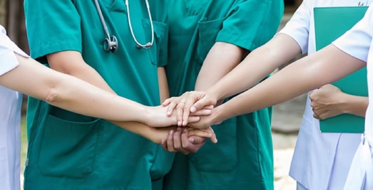 Covid infermieri e operatori sanitari: 5mila nuovi contagi negli ultimi 30 giorni