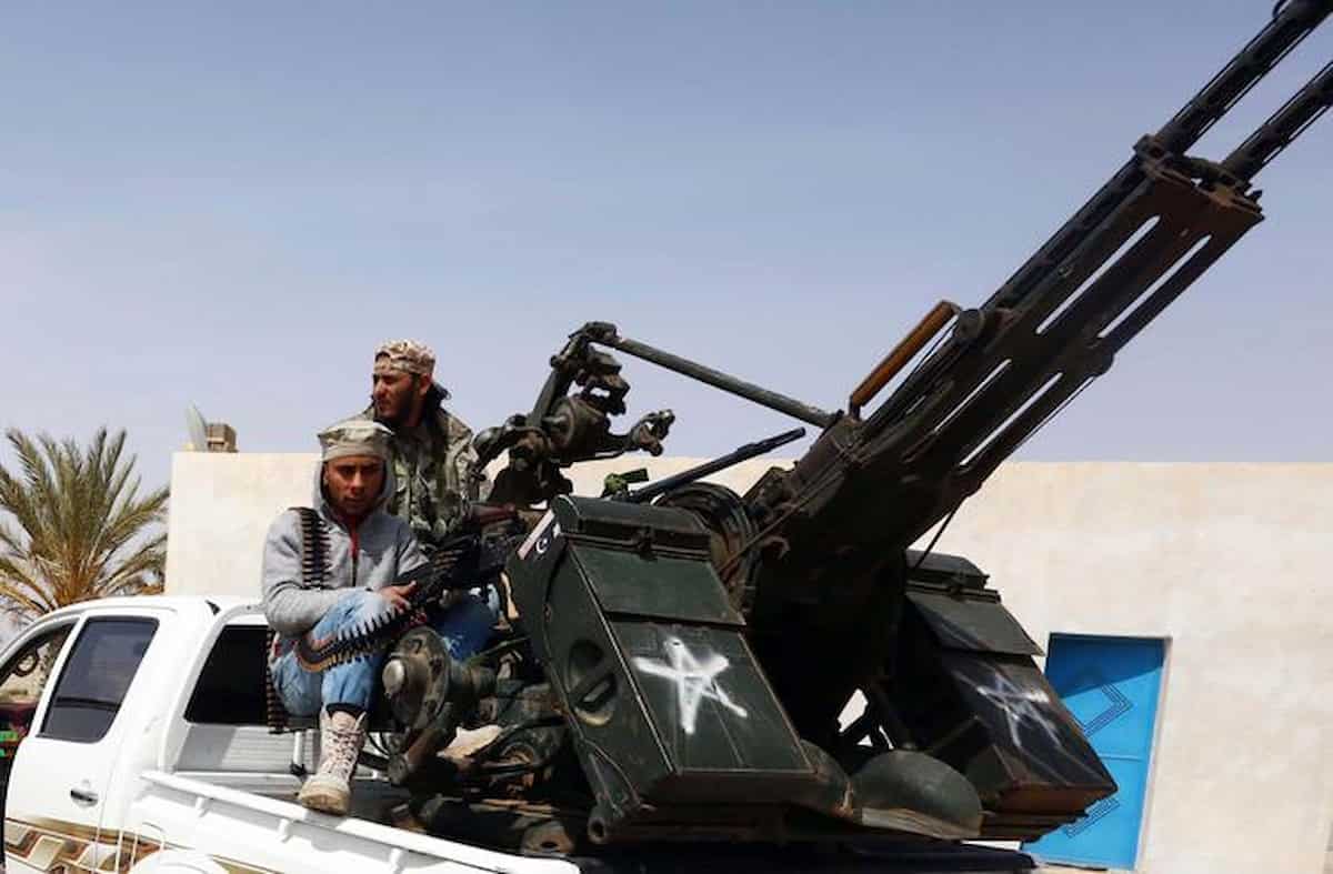 Libia voto signori guerra