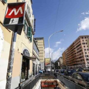 Roma, metro B: uomo muore investito dal treno a Circo Massimo, ipotesi suicidio