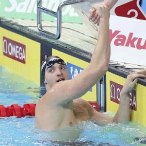 Nuoto, Mondiali in vasca corta ad Abu Dhabi, Italia record. Mai così bene, terza nel medagliere, l’oro di Miressi