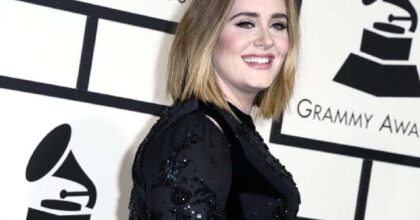 Adele in lacrime, costretta a cancellare tutti i suoi concerti a causa del Covid