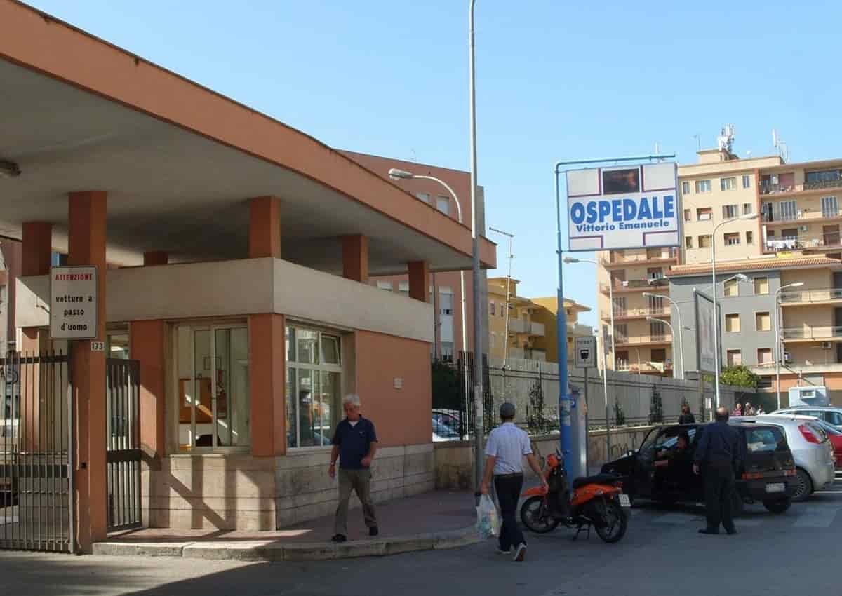 Covid, focolaio tra il personale sanitario: chiuso il reparto di terapia intensiva di Gela