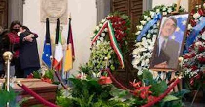 Funerali David Sassoli: sepoltura a Sutri, gli sarà intitolato uno studio del Tg1
