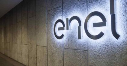 Enel e Federdistribuzione siglano un protocollo d'intesa per la diffusione della mobilità elettrica