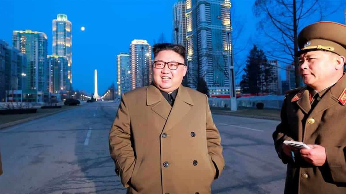 Ciccio Kim vuole conquistare la luna: la Corea del Nord prova potenti missili per l’attenzione di Washington