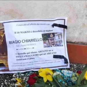 Arzano, manifesto funebre il 7 marzo annuncia la morte del comandante dei vigili il 10 marzo, ma lui è vivo