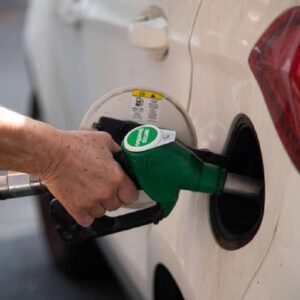 Lacco Ameno (Ischia), prezzo record per il diesel: 2,608 euro per litro. Benzina a 2,518