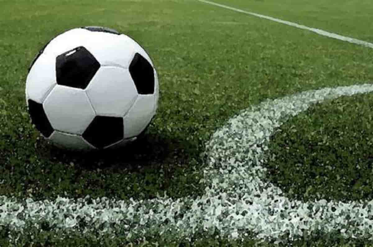 Priverno, Latina: ragazzo di 15 anni muore per un malore durante gli allenamenti di calcio