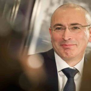 Mikhail Khodorkovsky chi è, età, dove e quando è nato, moglie, arresto, carcere, esilio dalla Russia