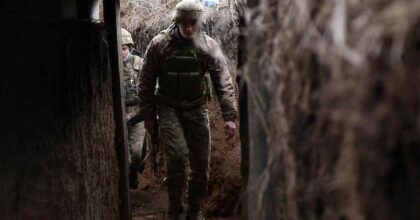 Combattante italiano parte per l' Ucraina: "Non sono Rambo, lo faccio per i bambini"