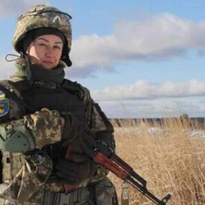 Ucraina: la storia di Olga Semidyanova, medico e mamma di 12 figli morta al fronte