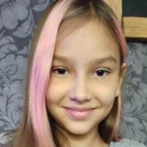 Polina morta sotto le bombe a 10 anni, il fratellino di 5 muore pochi giorni dopo: strage di bambini in Ucraina