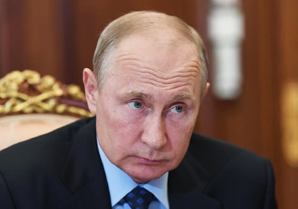 Putin vuole disconnettere la Russia da Internet entro l'11 marzo. L'allarme dei servizi occidentali