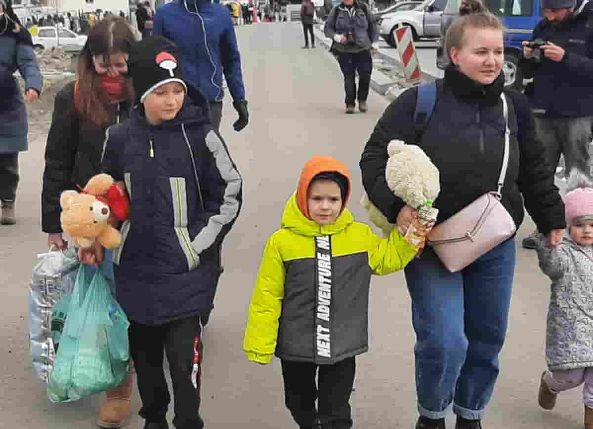 Russia, guerra in Ucraina avrà delle pause: serviranno a evacuare i civili attraverso corridoi umanitari