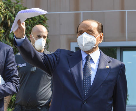 Il Milan dagli americani agli sceicchi: Berlusconi d'Arabia