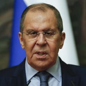 Ucraina, Lavrov: "L'Occidente ha dichiarato una guerra ibrida totale contro la Russia"