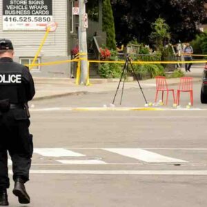 Canada armato fucile ucciso Toronto