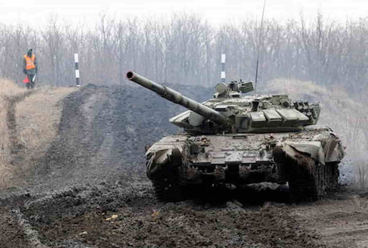 Russia attacca: "I capi di Stato che forniscono armi all'Ucraina sono criminali di guerra"