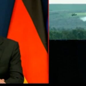 Ucraina, la tv russa contro Scholz: "Chi diavolo sei, bastardo? Se non accetterete i nostri termini useremo la forza fino alle armi nucleari"