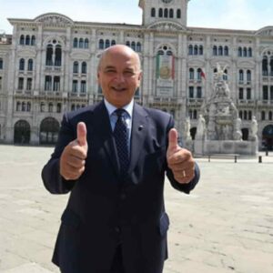 Roberto Dipiazza, il sindaco di Trieste: "Gli alpini? Ma quale violenza. Solo apprezzamenti. Siamo maschi"