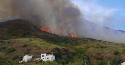 Stromboli, incendio sarebbe partito da fuoco acceso sul set di una fiction sulla protezione civile